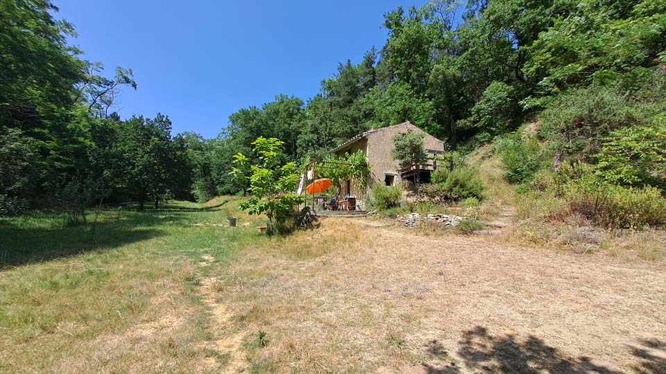 Au Cabanon à Dieulefit dans la Drôme