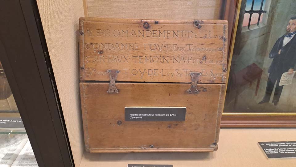 Au musée du Protestantisme Dauphinois au Poët-Laval dans la Drôme