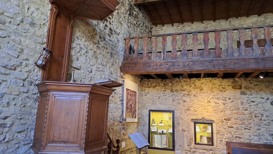 Au musée du Protestantisme Dauphinois au Poët-Laval dans la Drôme